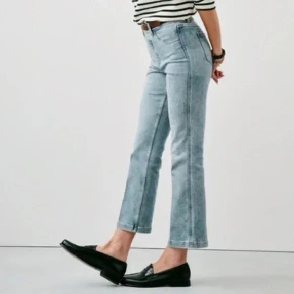 Spanx SPANXshape EveryWear Kick Flare Jeans - Picture 2 of 4